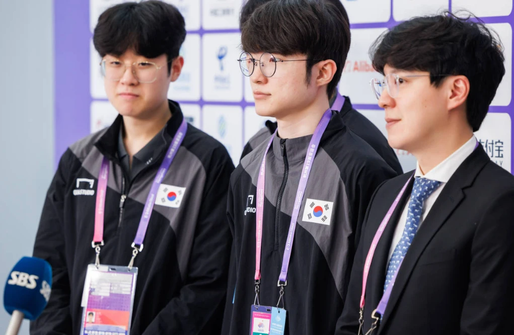 役中都有亮 役中都有亮