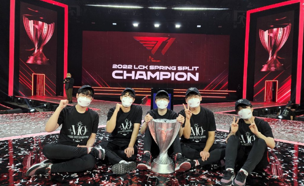 轻才俊亚马 轻才俊亚马