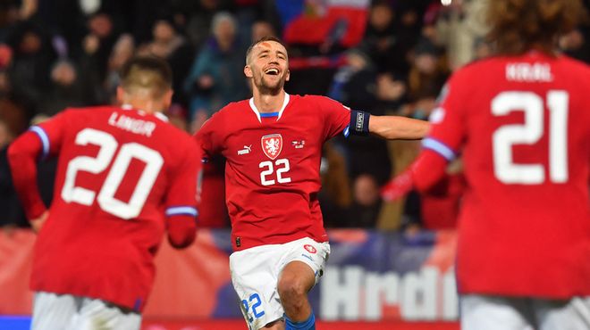 何思凡出战 何思凡出战